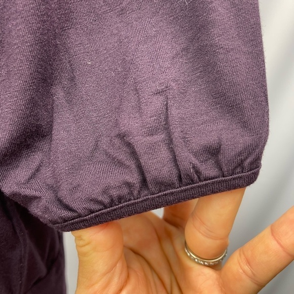 Banana Republic purple knit pull over 3/4 sleeve pleated top. Women’s size S - Picture 7 of 14